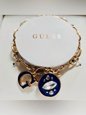 Guess 7.5” Los Angeles Gold Chain Charm Bracelet Blue Enamel G Logo NIB
